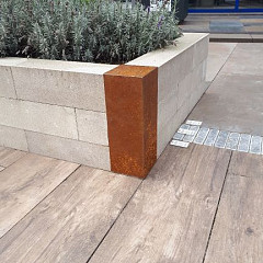 Stapelblok afdek hoek 15x15x43 cm Corten